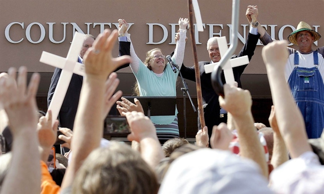Kim Davis after her release from Carter