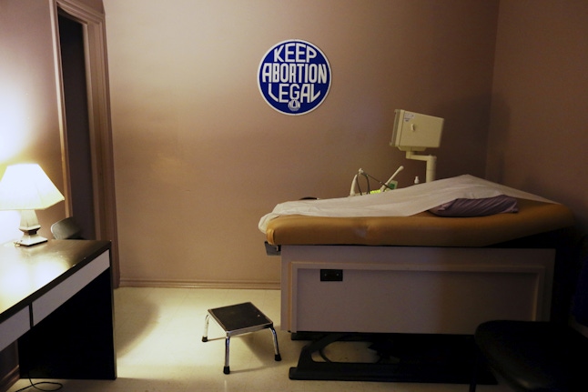This abortion clinic in McAllen, Texas may be the saddest exam room of all time thanks to fuckboys in Texas' legislature.